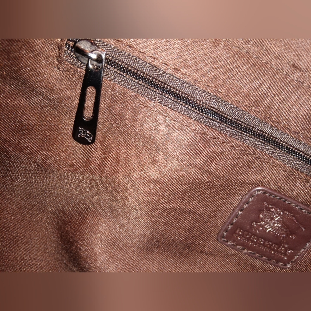 BURBERRY BAG ๐ - Picture 11 of 16